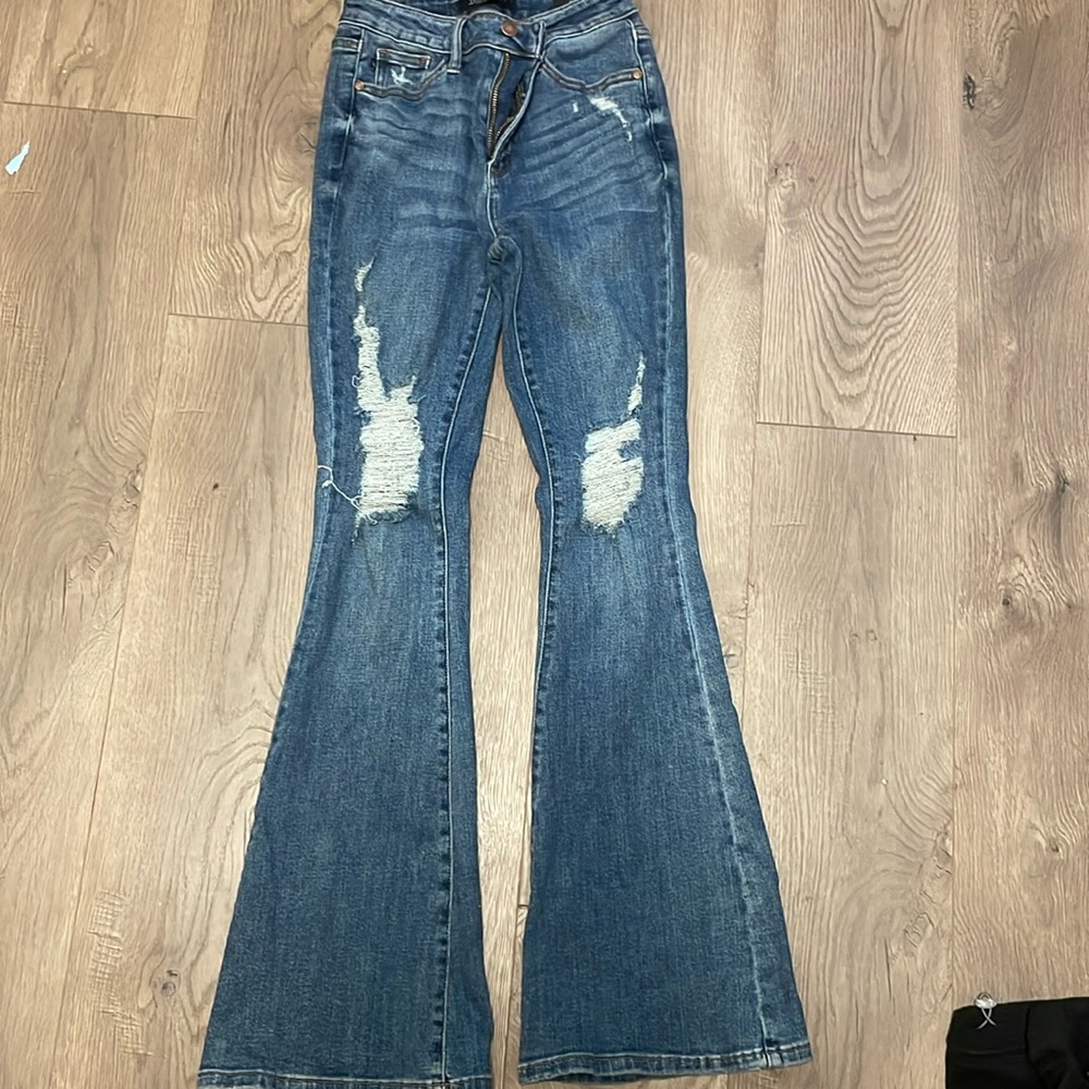 Judy blue 3/26